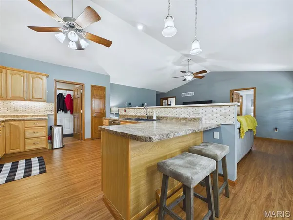 $290,000 | 44 Brooks Drive, Bethalto, IL 62010