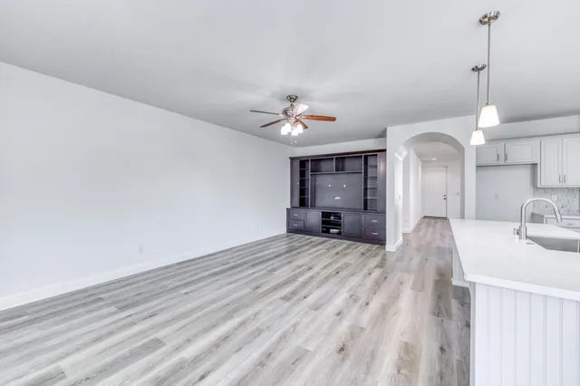 $469,900 | 6575 East Cetti Avenue, Fresno, CA 93727