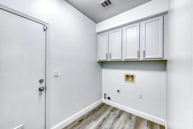 $469,900 | 6575 East Cetti Avenue, Fresno, CA 93727