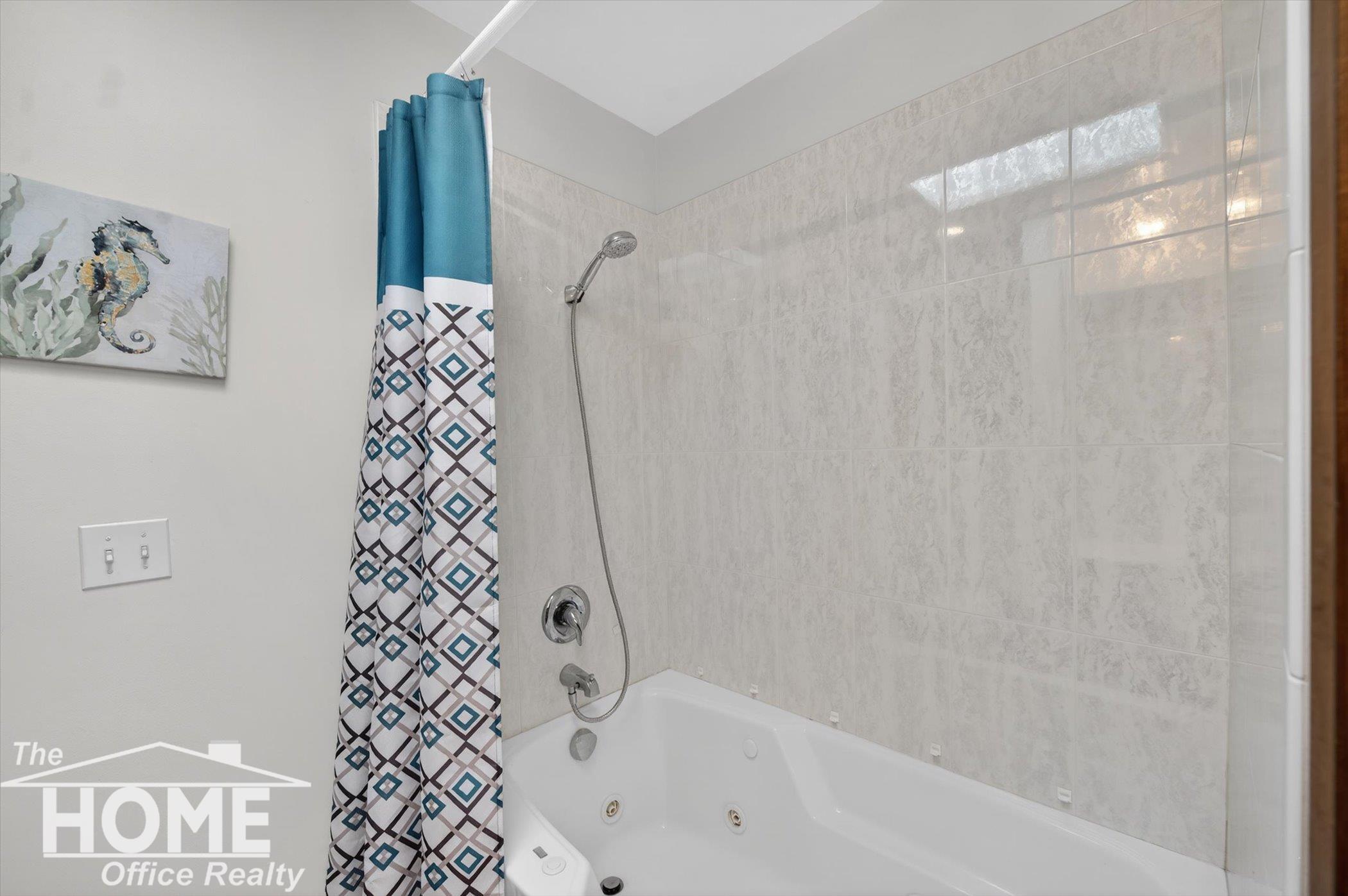 6444 Grand River Road Bancroft, MI 48414 - Photo 15 of 41