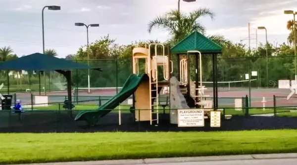 $2,400 | 5734 French Creek Court, Ellenton, FL 34222