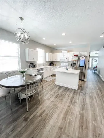 $2,400 | 5734 French Creek Court, Ellenton, FL 34222