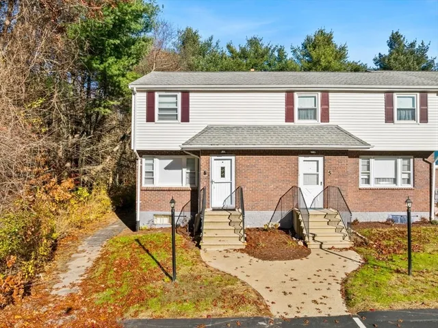 $315,000 | 139 Burt Street, Unit 6, Norton, MA 02766