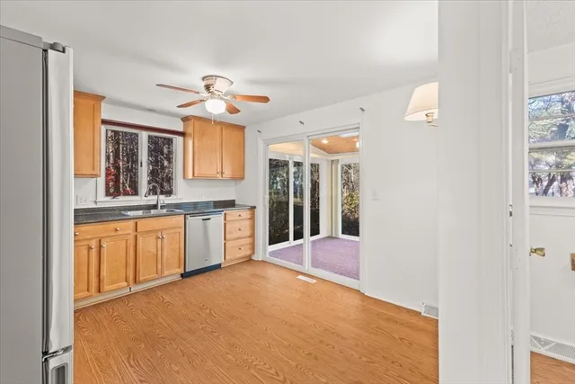 $315,000 | 139 Burt Street, Unit 6, Norton, MA 02766