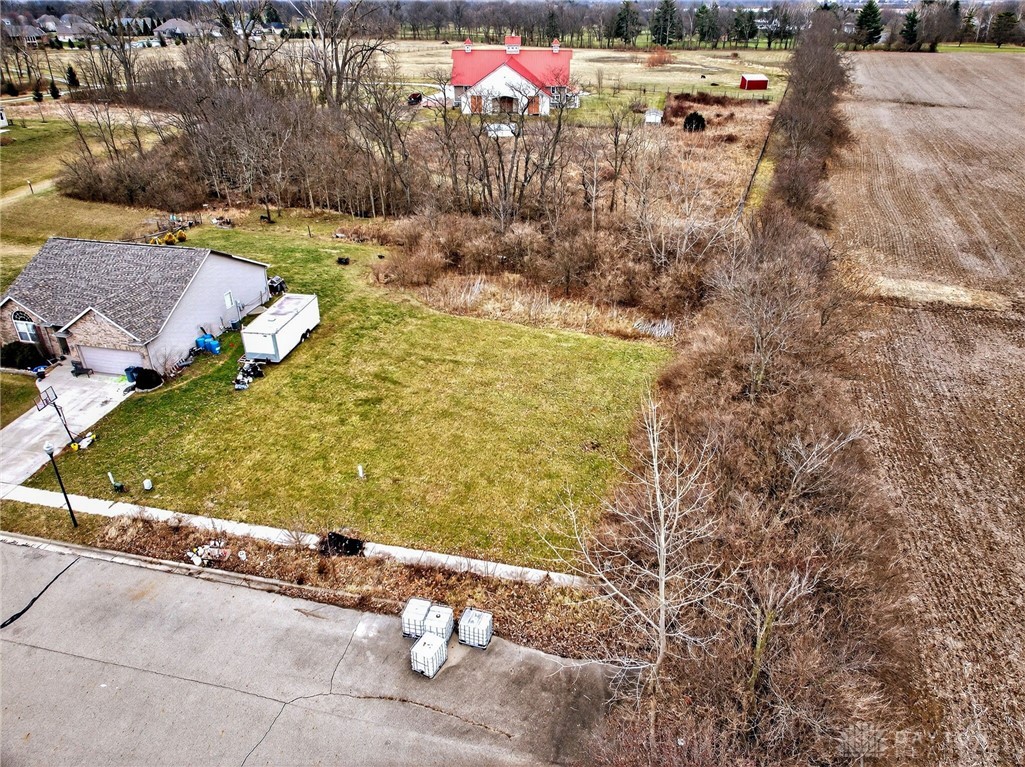 9843 Barnum Road Piqua, OH 45356 - Photo 3 of 12 Gallery Image 3
