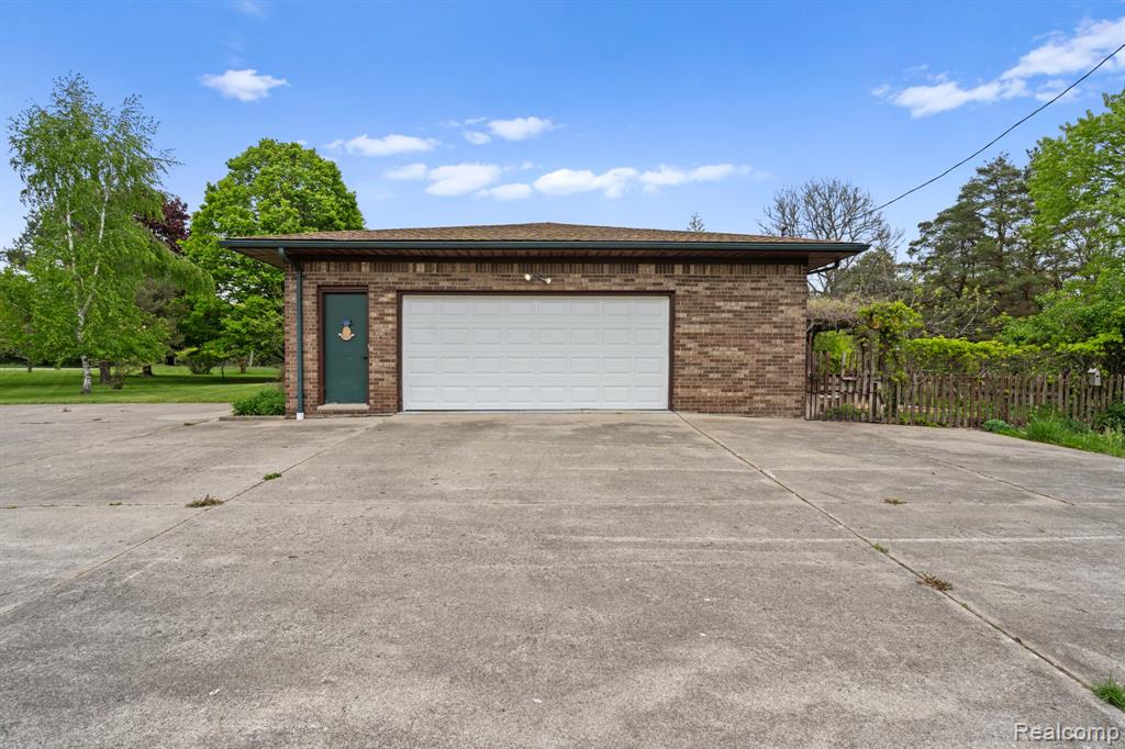 7540 Dexter-Pinckney Road Dexter, MI 48130 - Photo 7 of 53