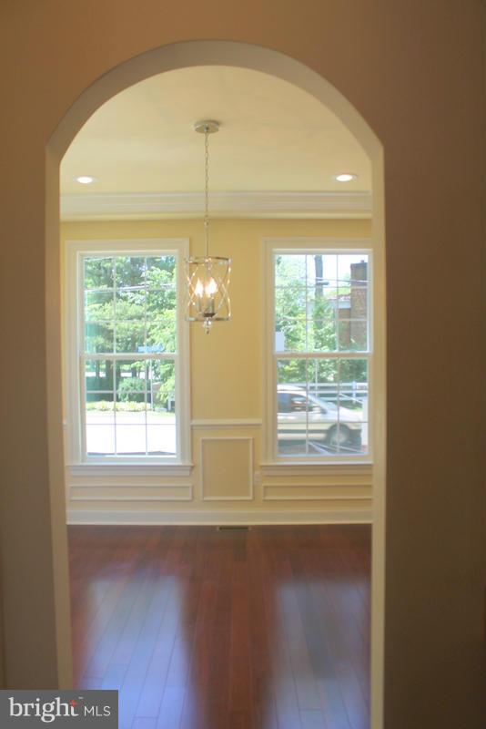 4724 Ferry Landing Road Alexandria, VA 22309 - Photo 6 of 12 Interior (General)