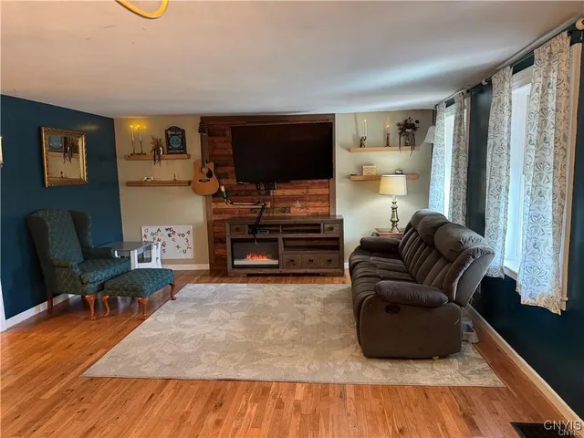 $235,000 | 58 South Hamilton Street, Elbridge, NY 13080