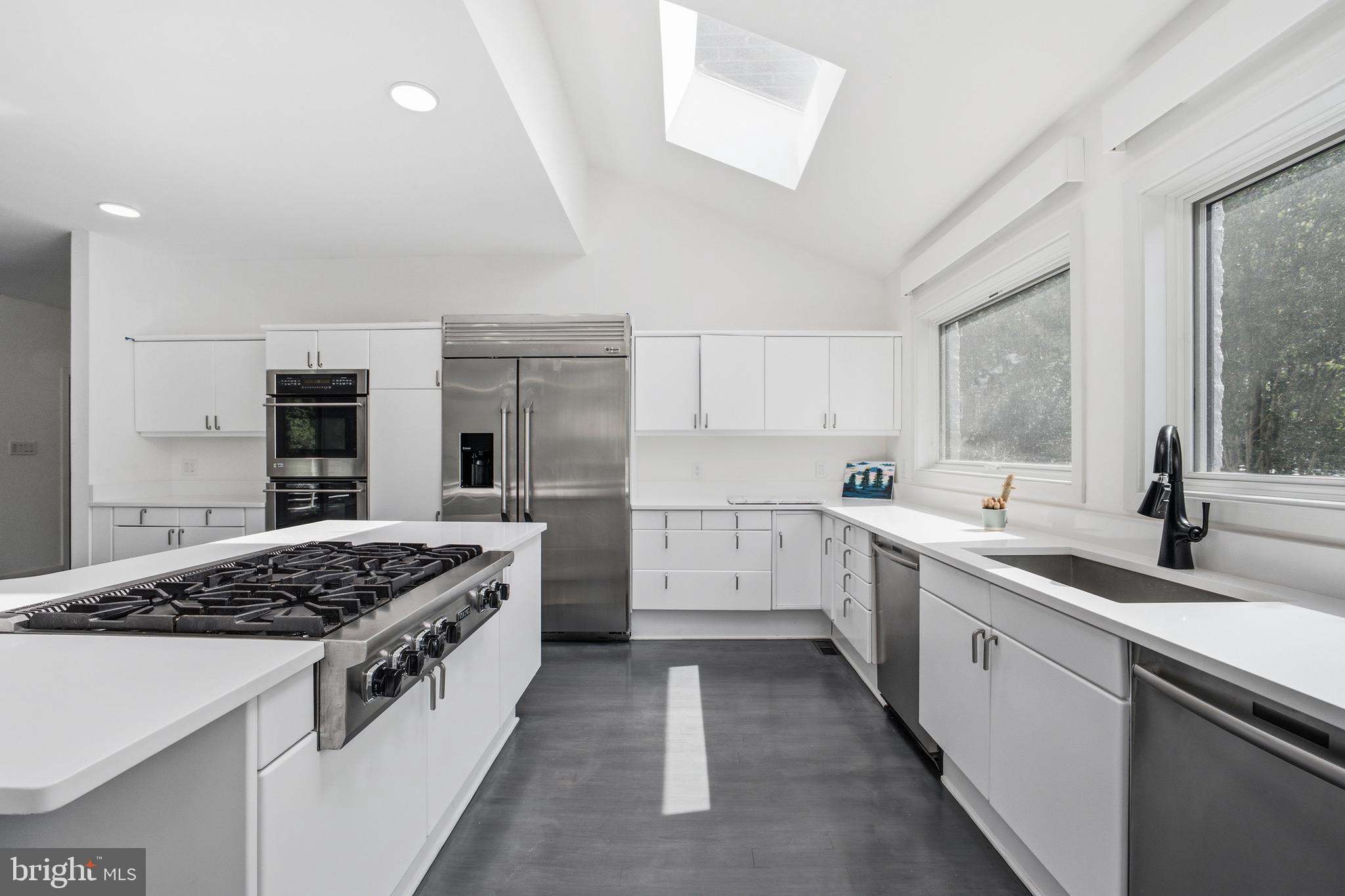 7545 Potomac Fall Road McLean, VA 22102 - Photo 24 of 89
