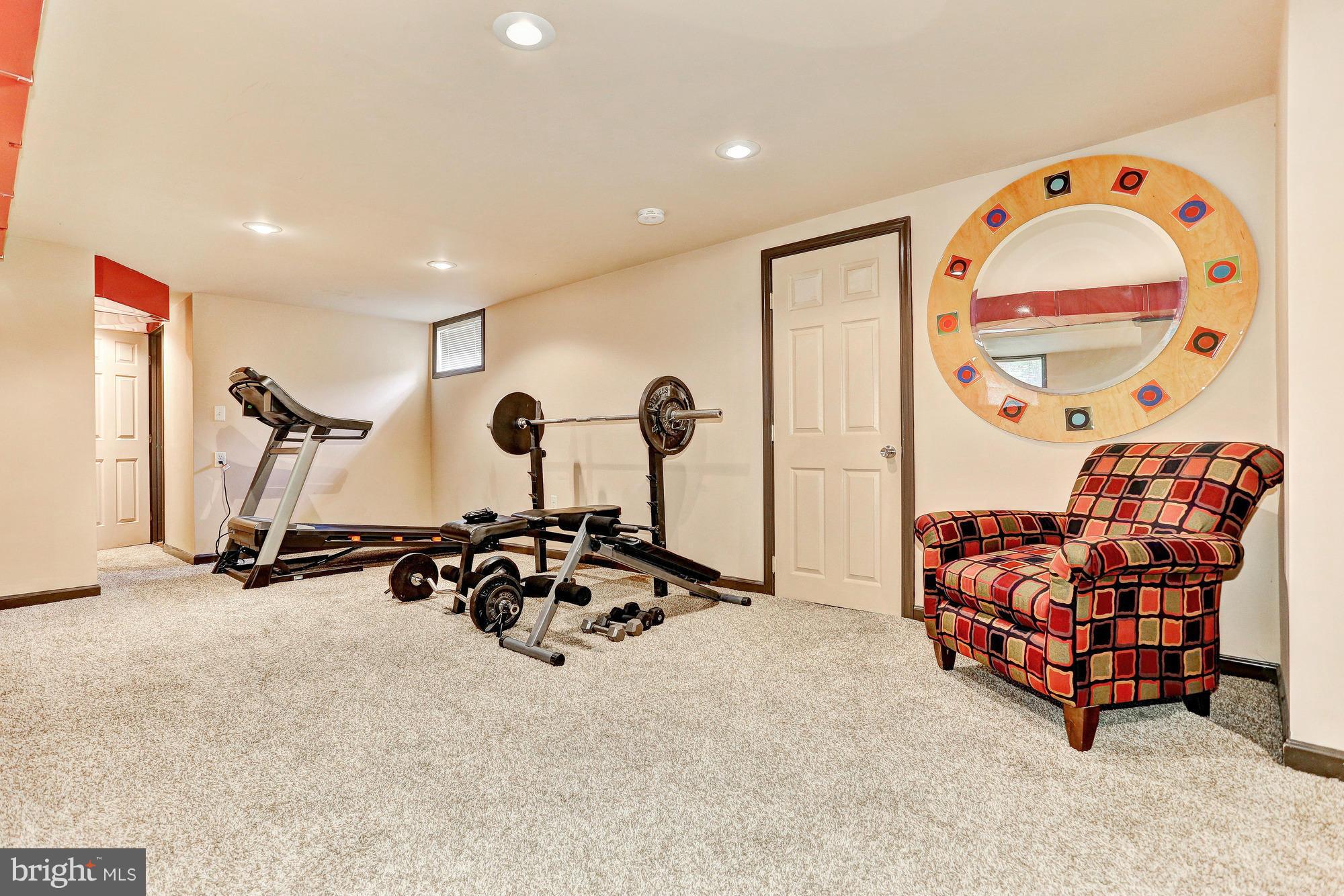 8449 Pleasant Plains Road Towson, MD 21286 - Photo 19 of 26 Family Room