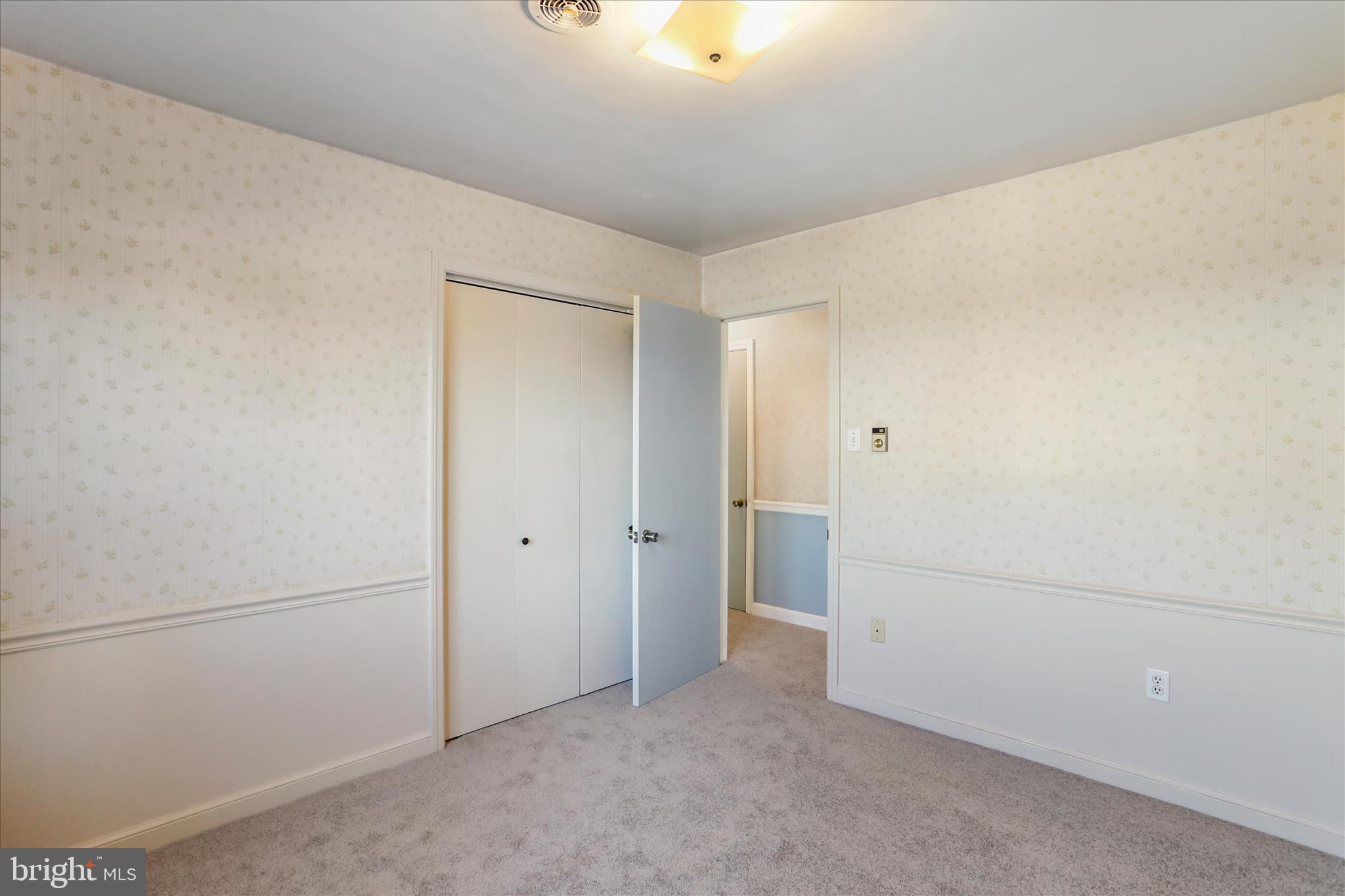 13728 Broadfording Church Road Hagerstown, MD 21740 - Photo 21 of 44 a view of an empty room