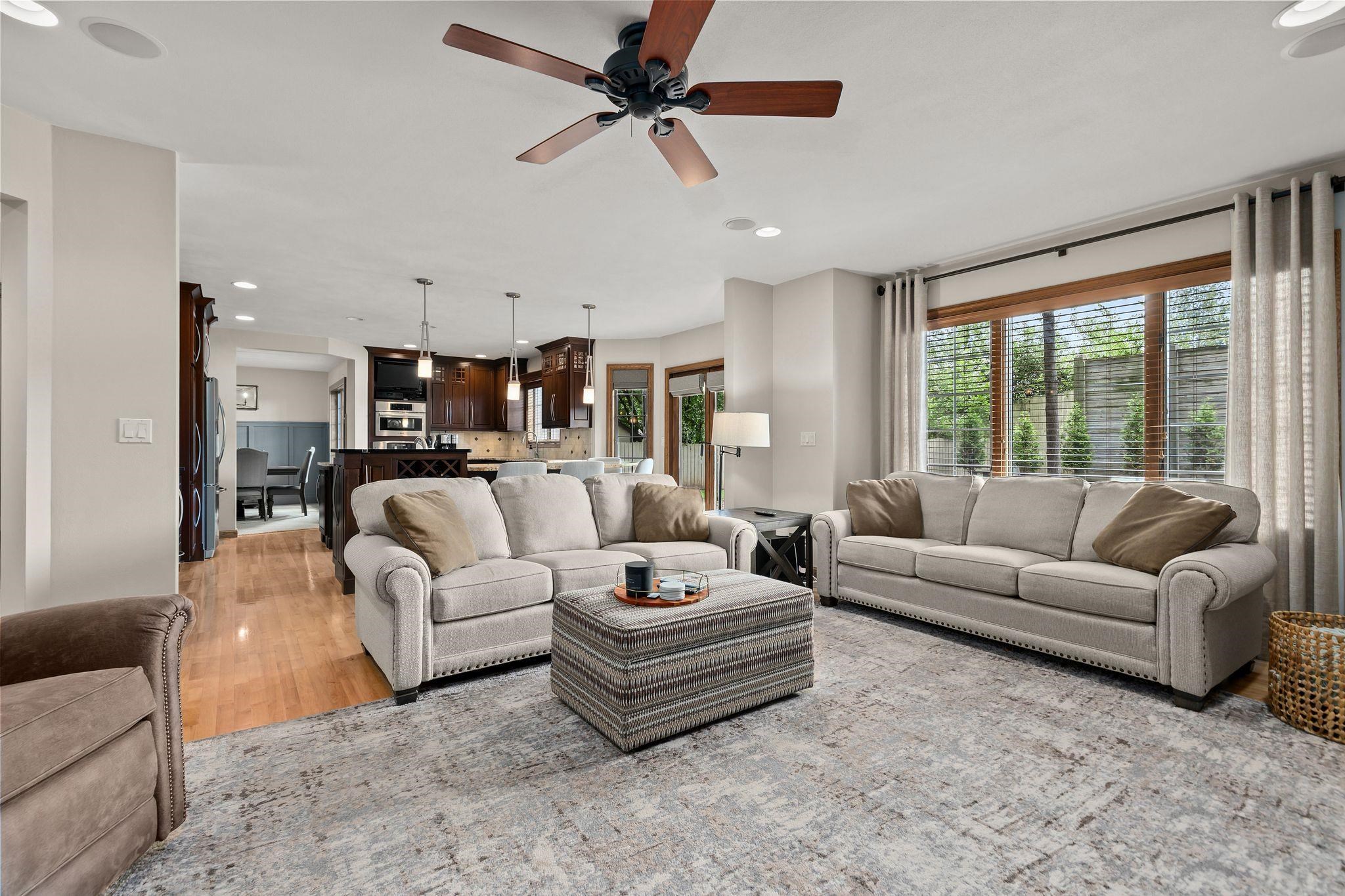 2801 Schaefer Circle Appleton, WI 54915 - Photo 5 of 69