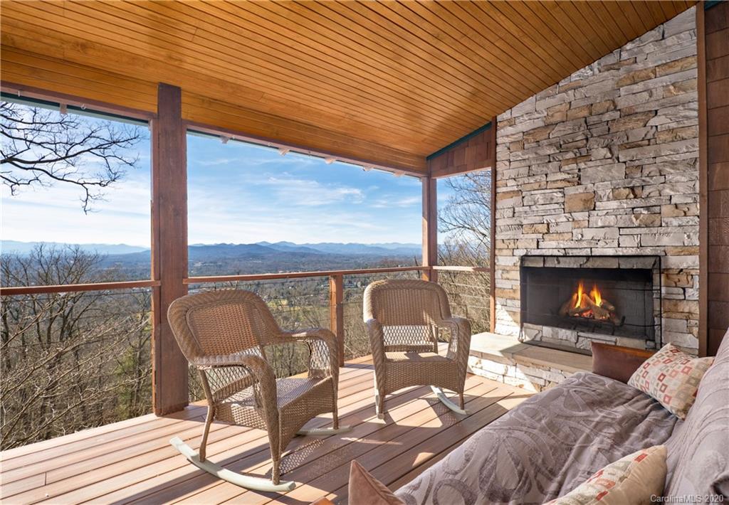 36 Bent Tree Road Asheville, NC 28804 - Photo 1 of 34 Gallery Image 1