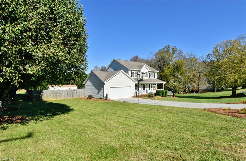 111 Montclair Drive Advance, NC 27006 - Photo 5 of 44 Corner lot