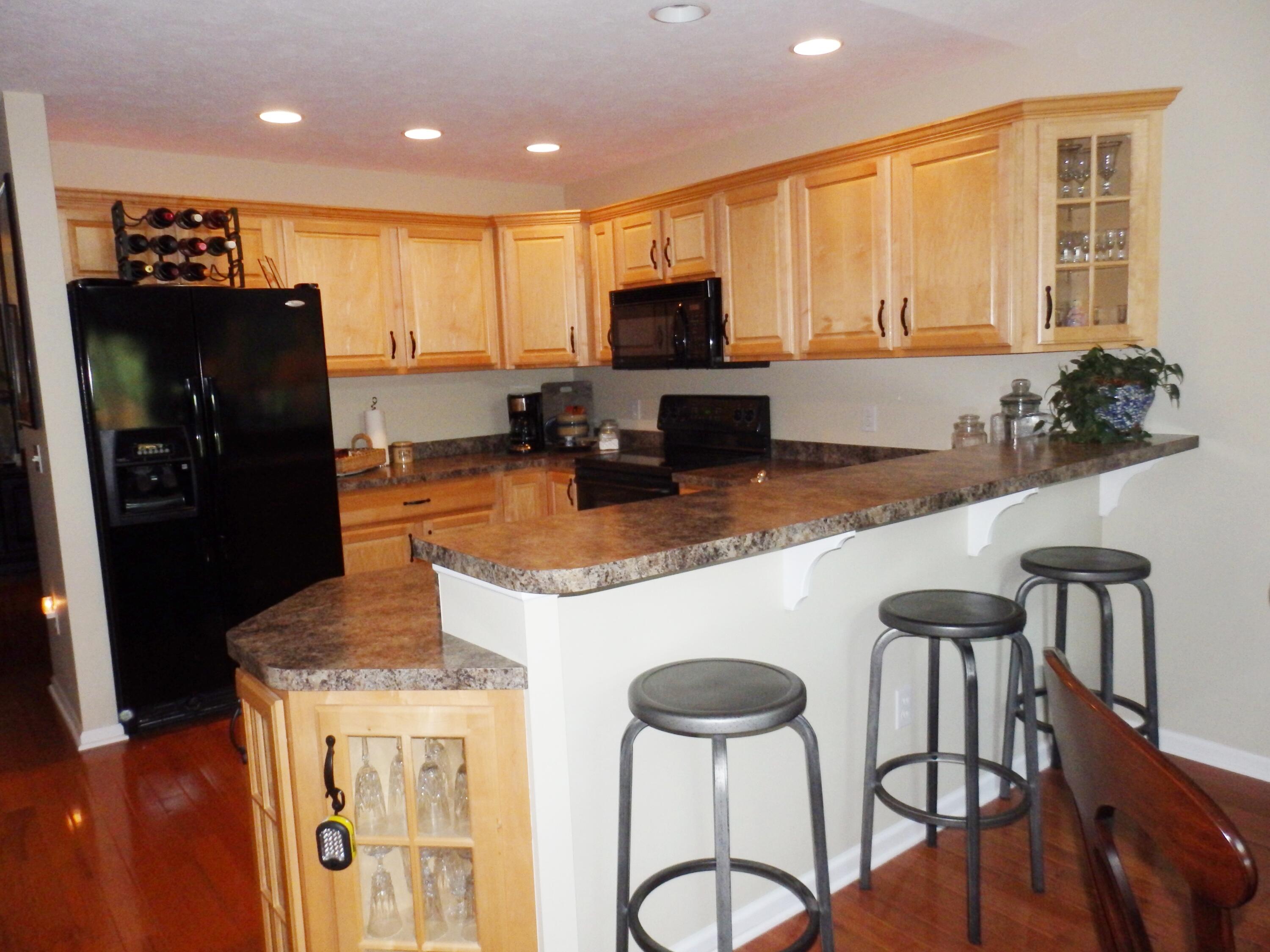 622 Ravine Drive, Unit 55 Manistee, MI 49660 - Photo 7 of 48 PA013458