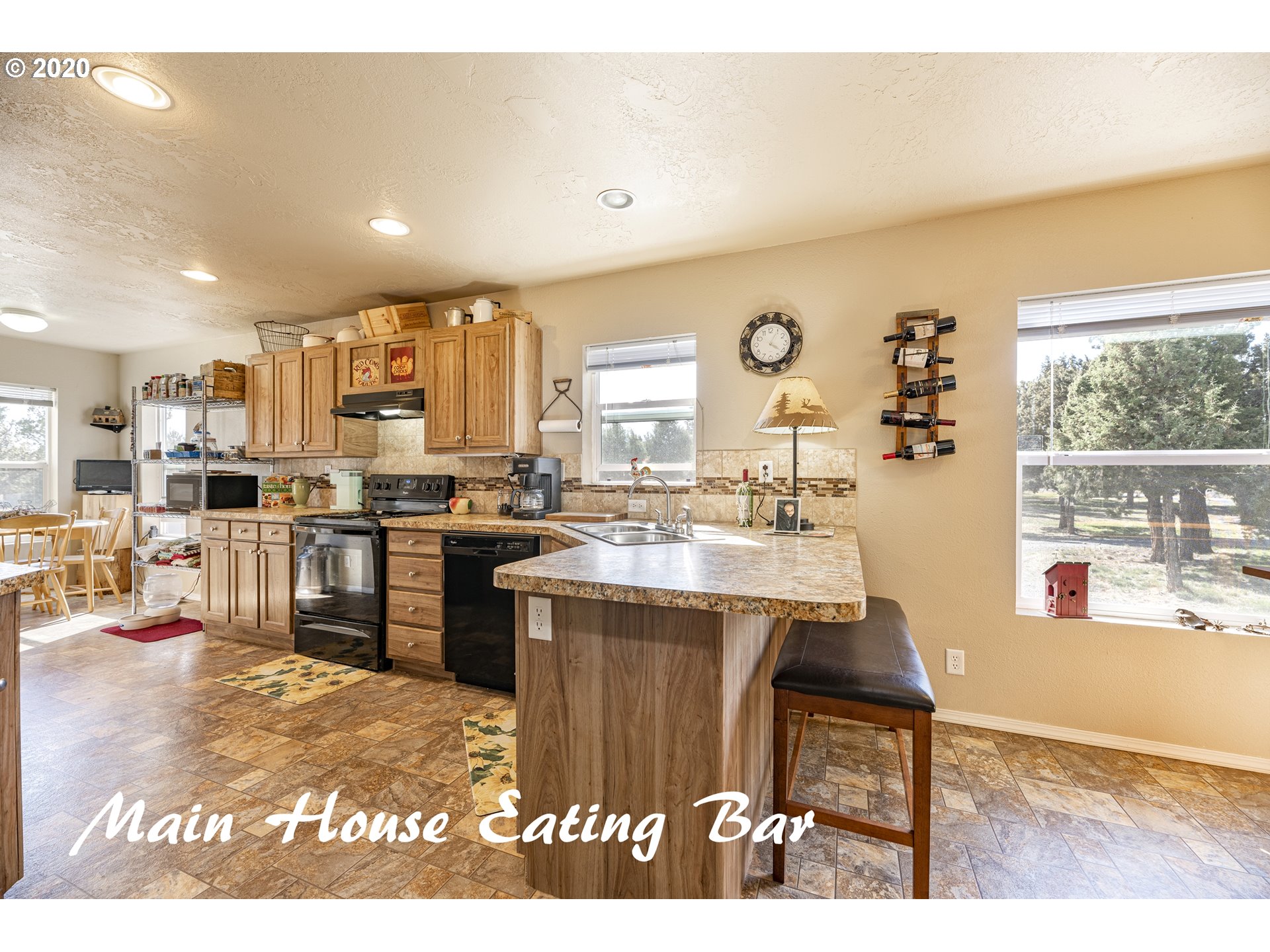 12612 Southeast Bridge Road Prineville, OR 97754 - Photo 8 of 24 Gallery Image 8