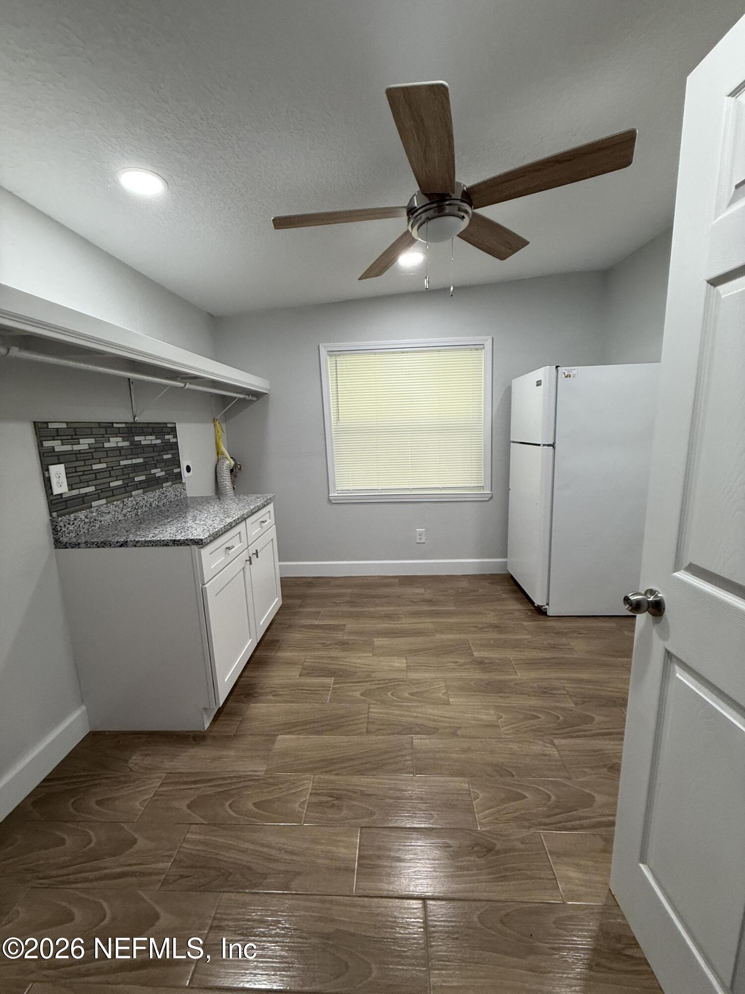 3930 Cobalt Avenue East Jacksonville, FL 32210 - Photo 29 of 44 Laundry Room