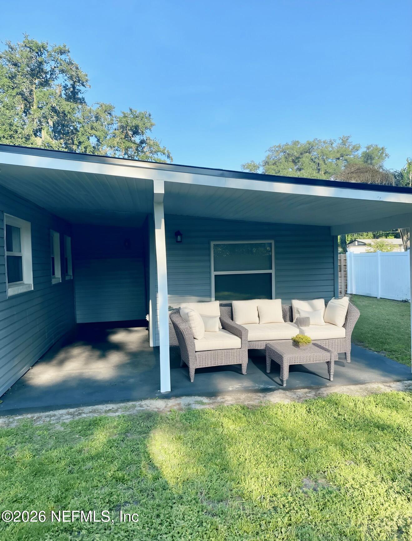 3930 Cobalt Avenue East Jacksonville, FL 32210 - Photo 34 of 44 Back lanai (virtually staged)