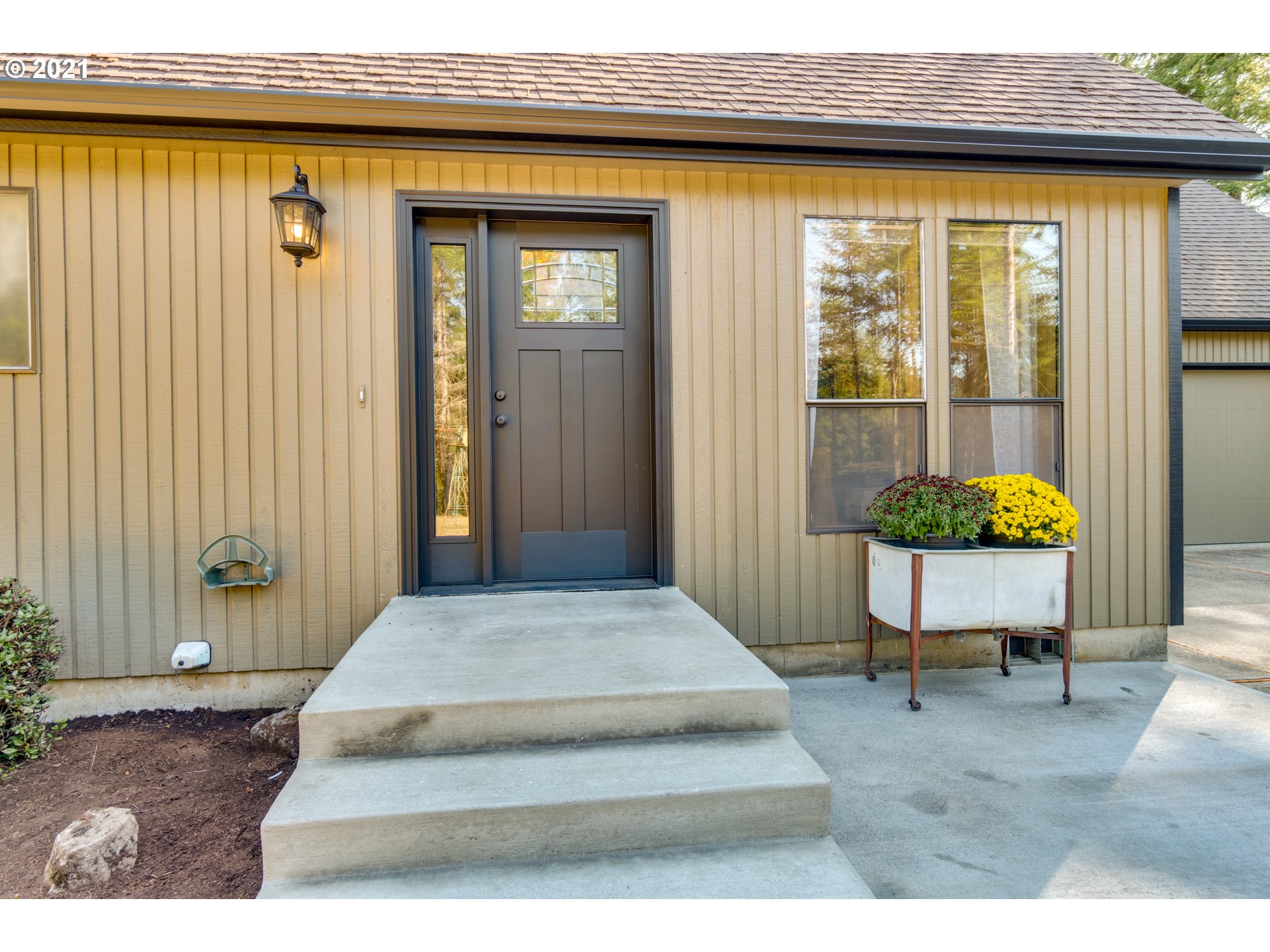 372 Fredrickson Road Woodland, WA 98674 - Photo 4 of 32 Gallery Image 4