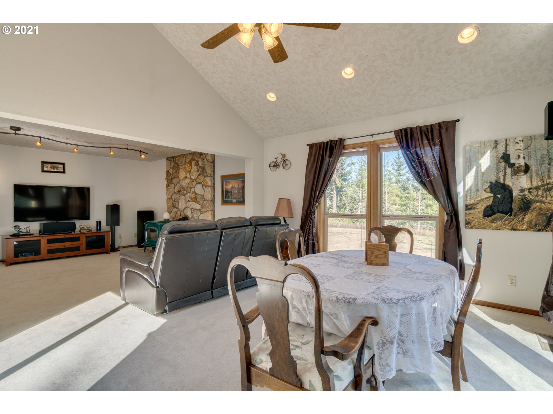 372 Fredrickson Road Woodland, WA 98674 - Photo 8 of 32 Gallery Image 8
