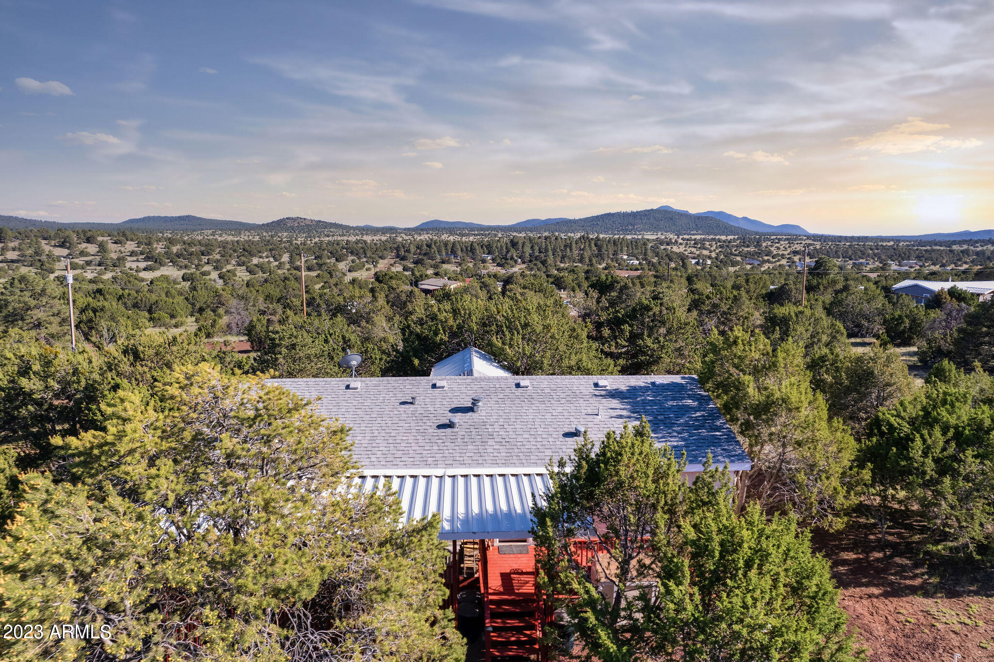 5424 North Sagebrush Road Williams, AZ 86046 - Photo 32 of 33 Roof