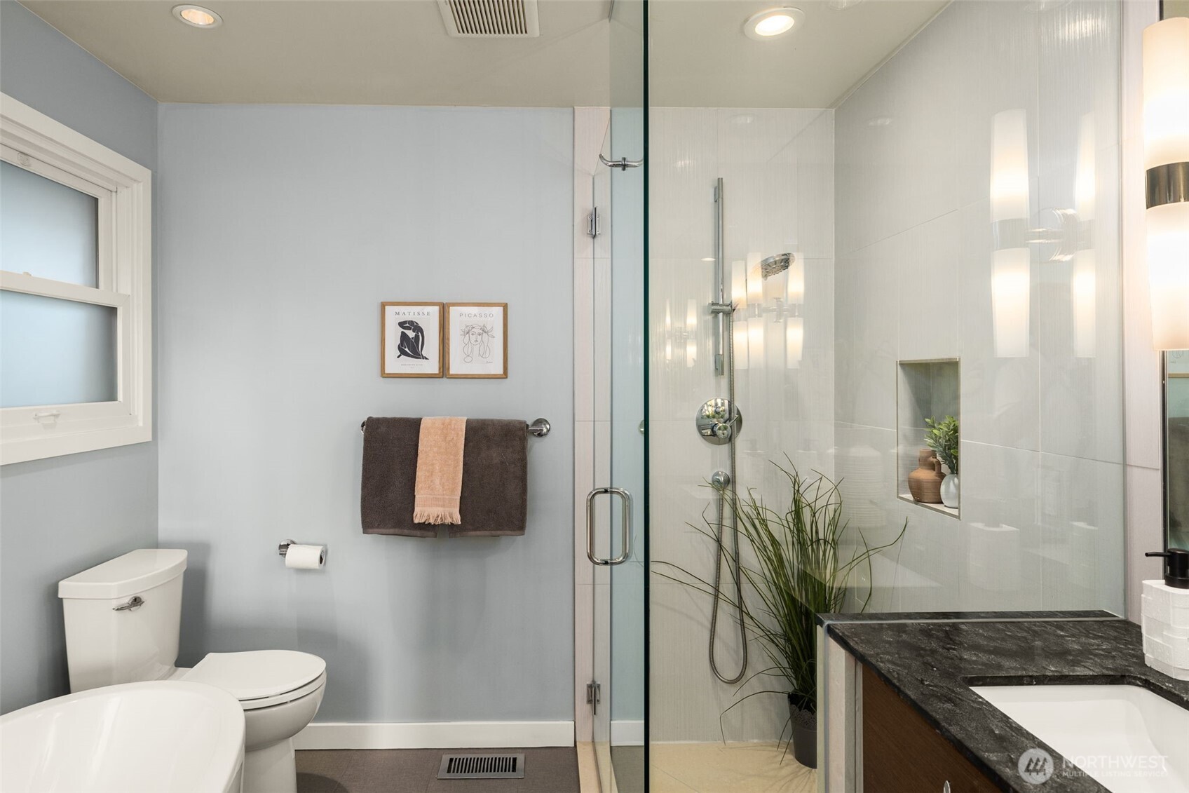 8731 Fauntlee Crest Southwest Seattle, WA 98136 - Photo 26 of 39