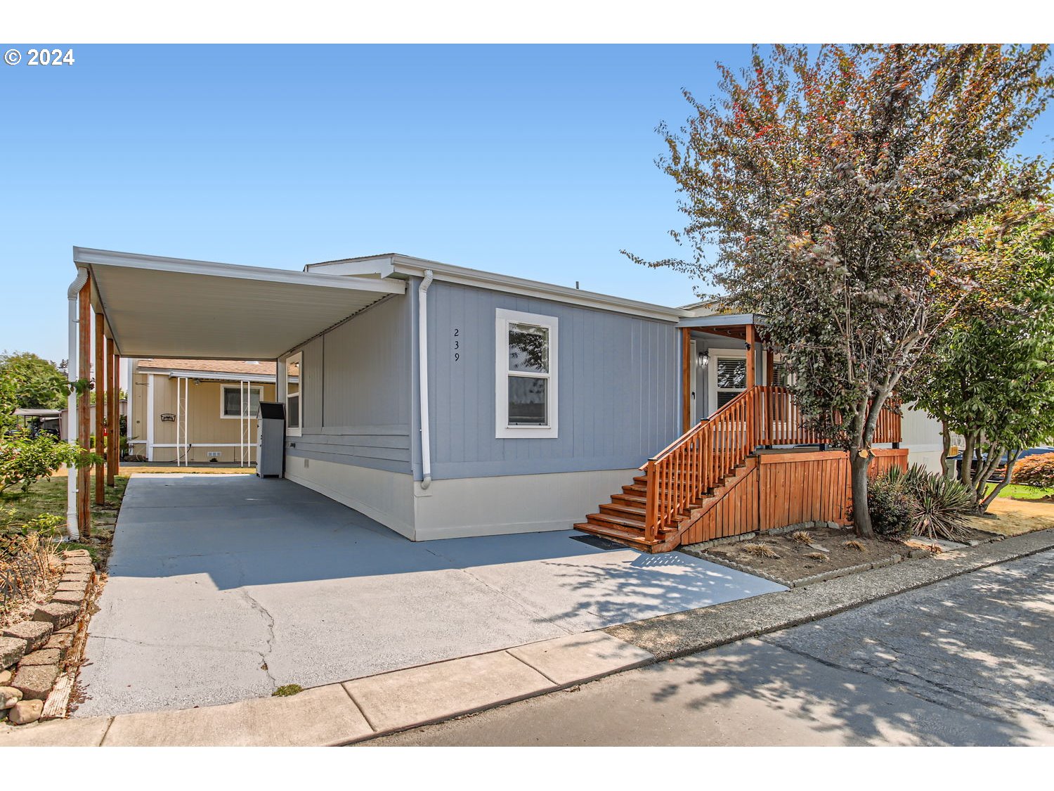 12450 Southwest Fischer Road, Unit 239 Portland, OR 97224 - Photo 1 of 28 Gallery Image 1