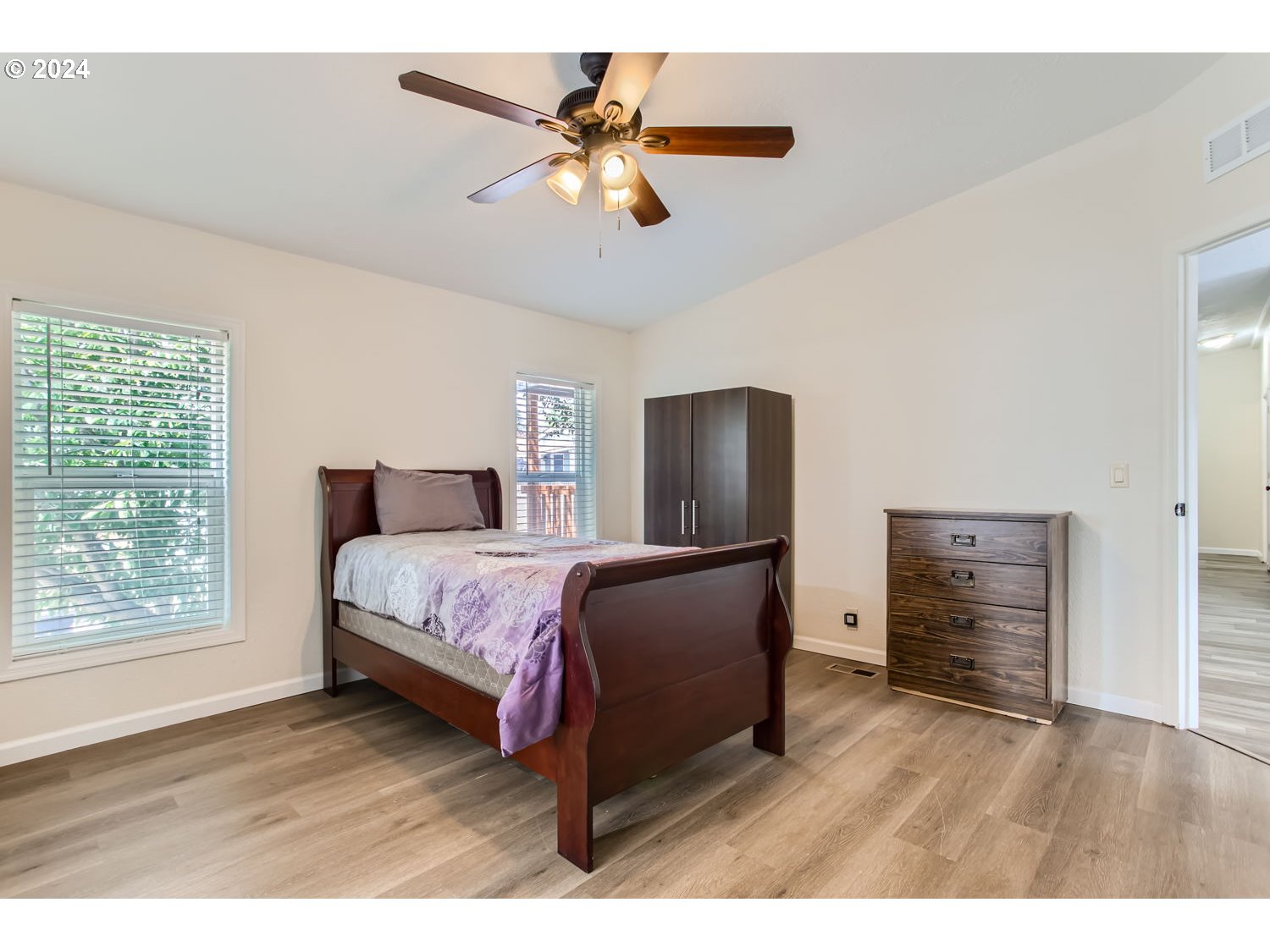 12450 Southwest Fischer Road, Unit 239 Portland, OR 97224 - Photo 16 of 28 Gallery Image 16