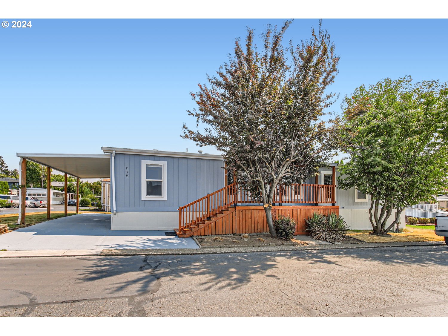 12450 Southwest Fischer Road, Unit 239 Portland, OR 97224 - Photo 2 of 28 Gallery Image 2