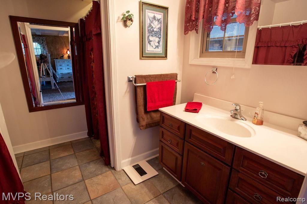9651 Masters Road Goodells, MI 48027 - Photo 16 of 33