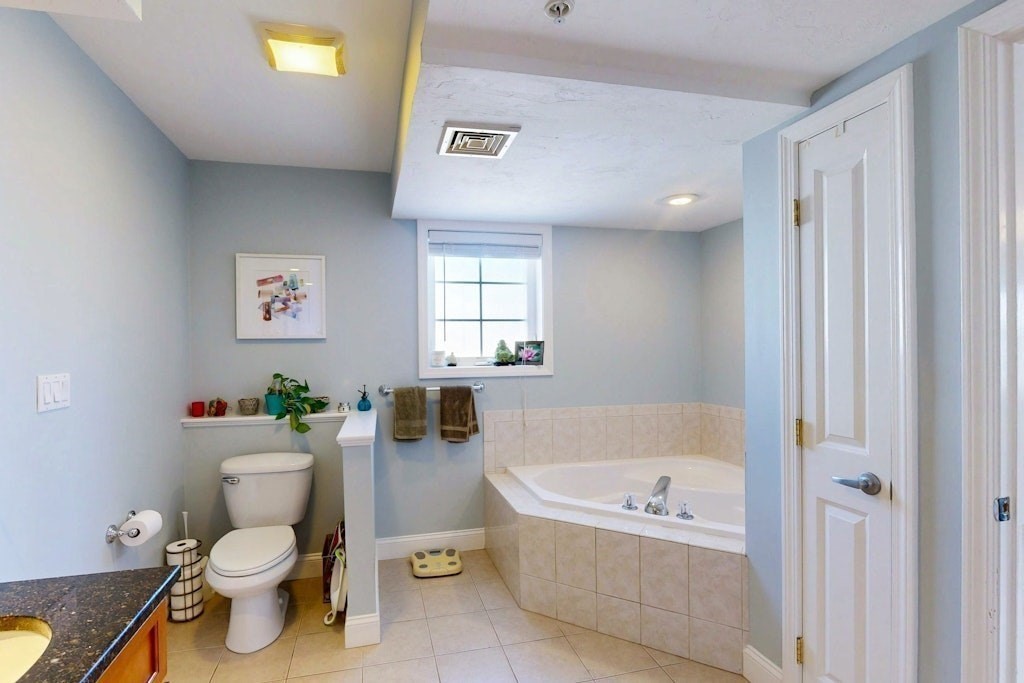 1 Hadley Street, Unit 1 Boston, MA 02145 - Photo 9 of 12