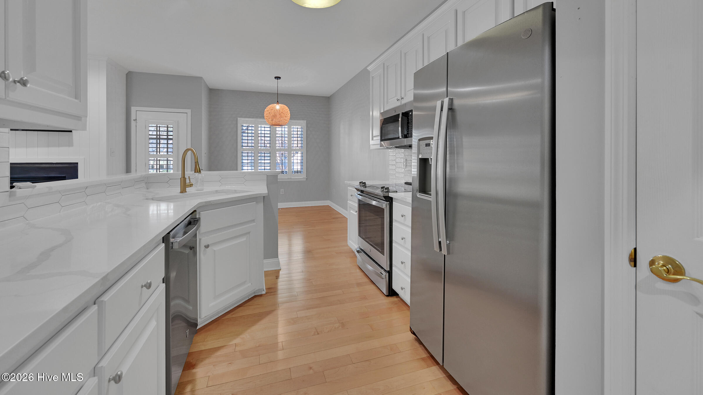 104 Fairview Lane Chocowinity, NC 27817 - Photo 17 of 55 17-Kitchen