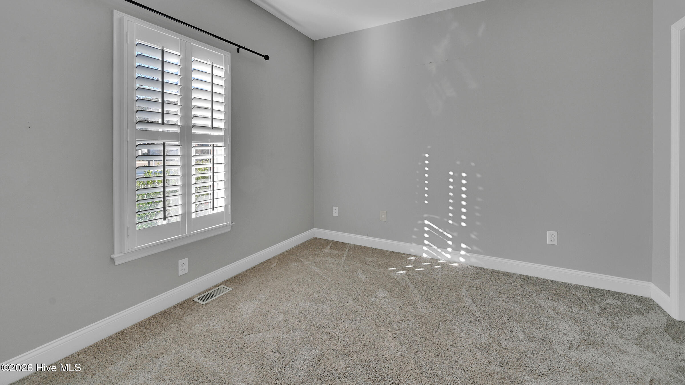 104 Fairview Lane Chocowinity, NC 27817 - Photo 23 of 55 23- Bedroom #2