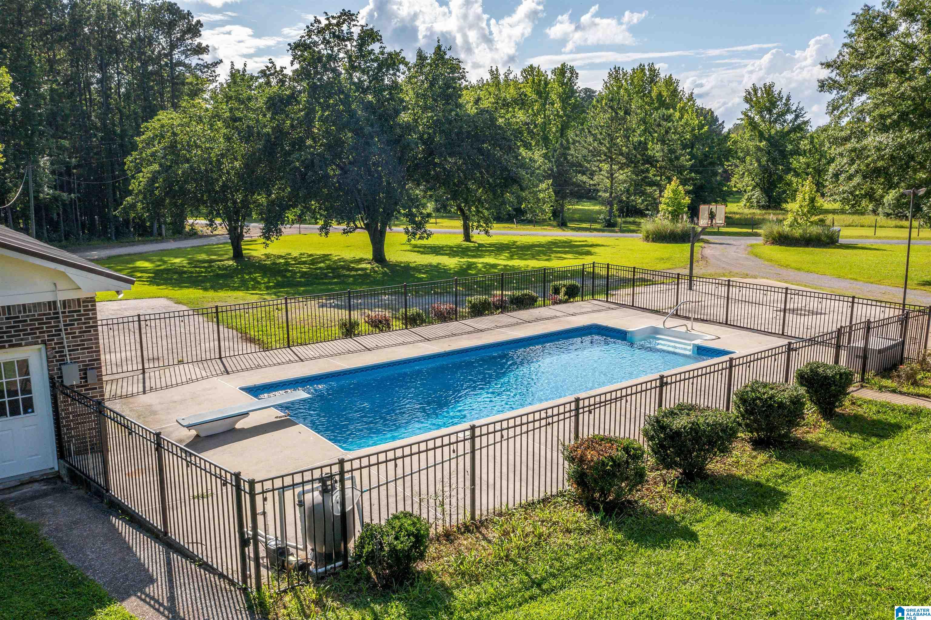 880 Rolling Hills Road Gadsden, AL 35901 - Photo 18 of 51