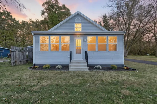 $239,900 | 303 South Ferry Street, Rockton, IL 61072