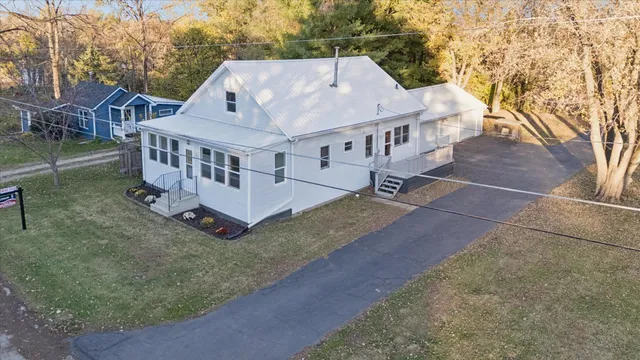 $239,900 | 303 South Ferry Street, Rockton, IL 61072