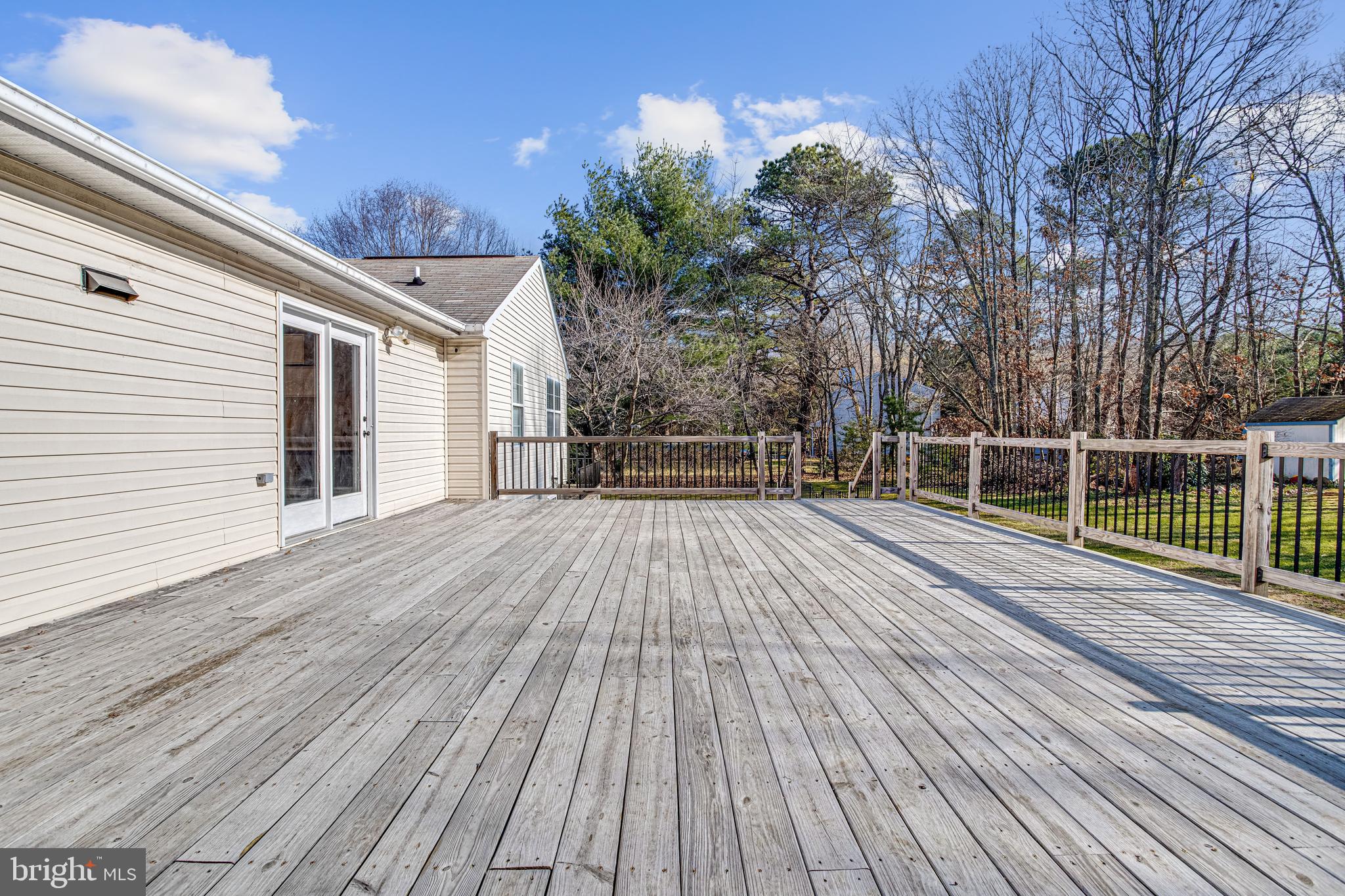 695 Mesquite Road Severn, MD 21144 - Photo 19 of 42 Expansive Deck