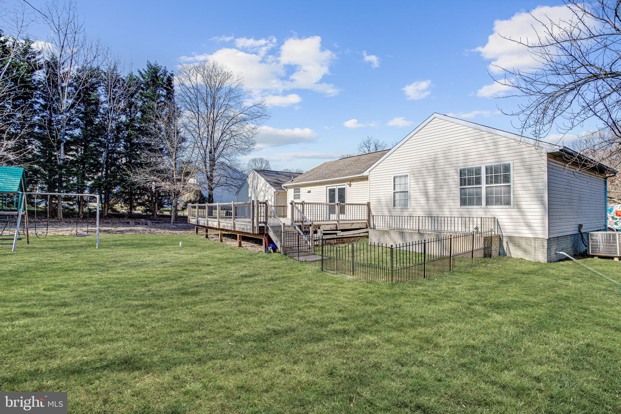 695 Mesquite Road Severn, MD 21144 - Photo 36 of 42 Large Rear Yard