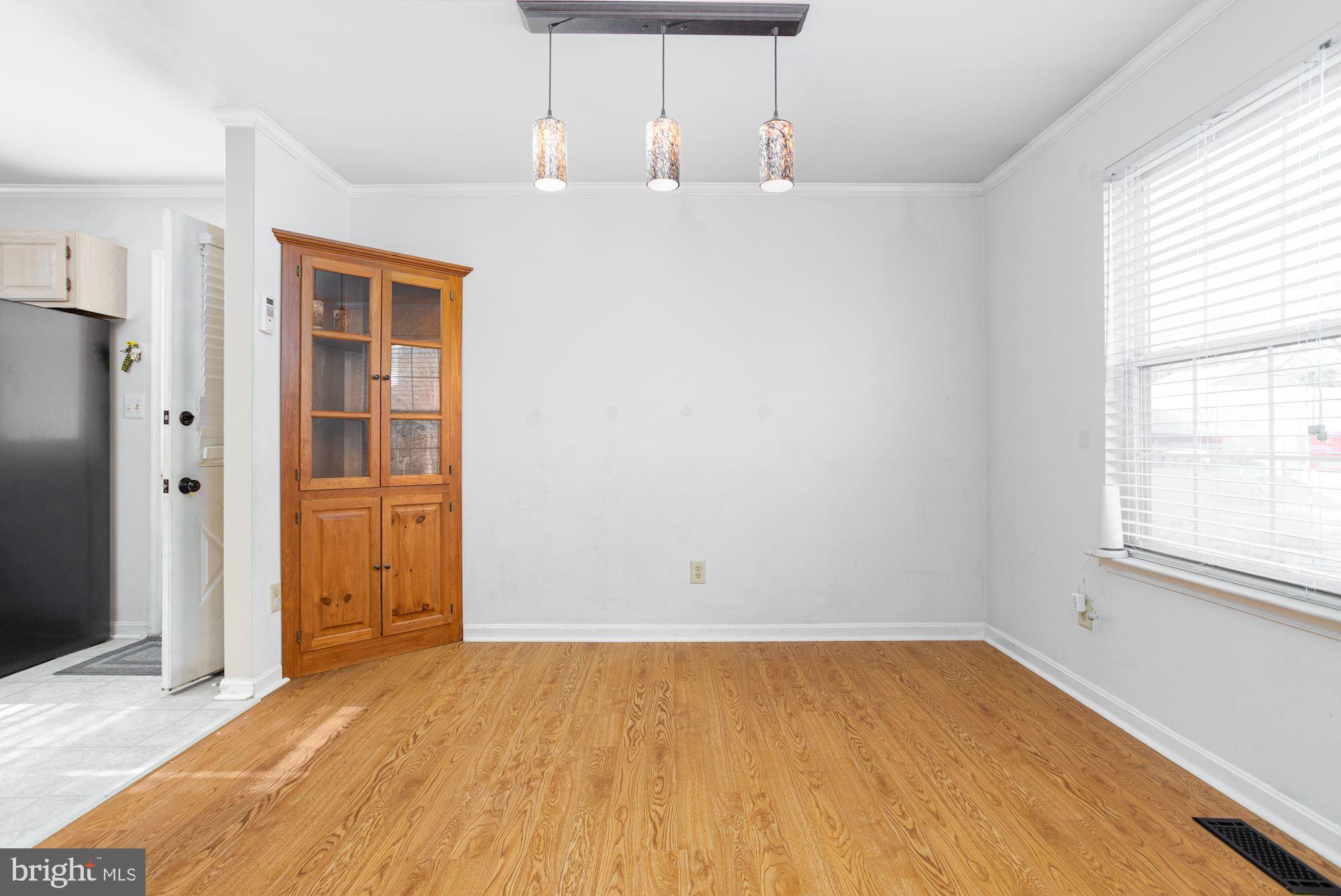 695 Mesquite Road Severn, MD 21144 - Photo 9 of 42 Dining Room