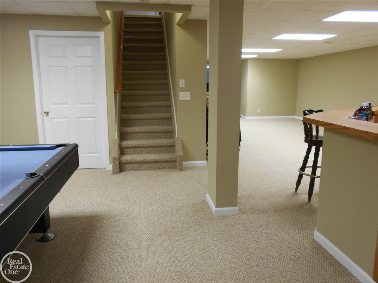 8765 Bartel Road Columbus, MI 48063 - Photo 26 of 31