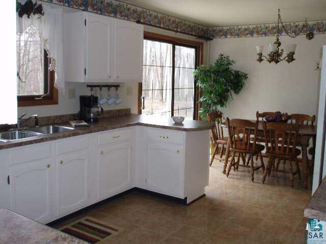 60120 Beebe Road Mason, WI 54856 - Photo 4 of 9