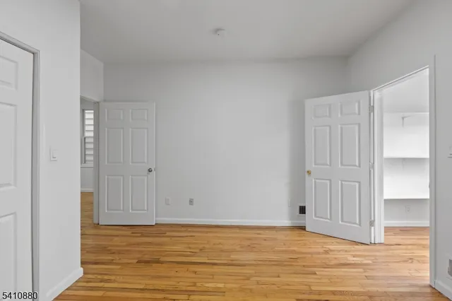 $2,400 | 552 Franklin Street, Unit 1, Elizabeth Port, NJ 07206