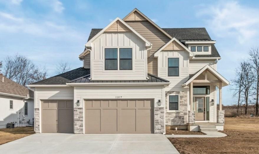 1317 Larson Avenue Warrensburg, MO 64093 - Photo 1 of 35