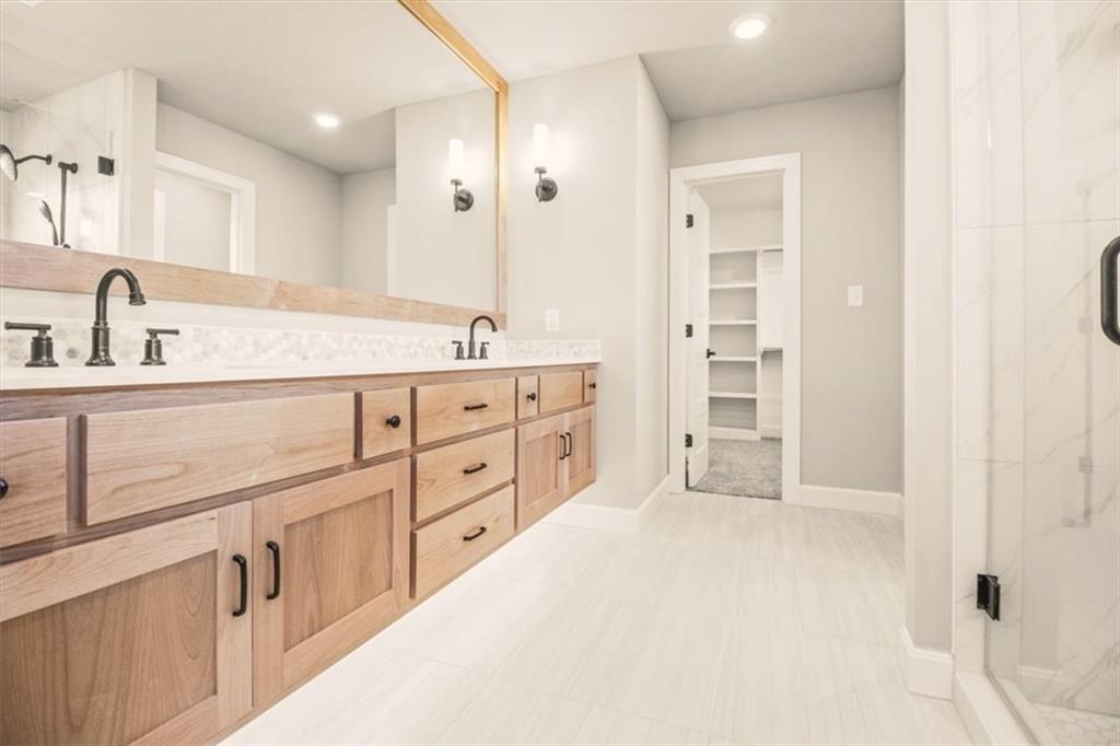 1317 Larson Avenue Warrensburg, MO 64093 - Photo 19 of 35