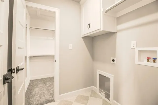 $579,900 | 1317 Larson Avenue, Warrensburg, MO 64093