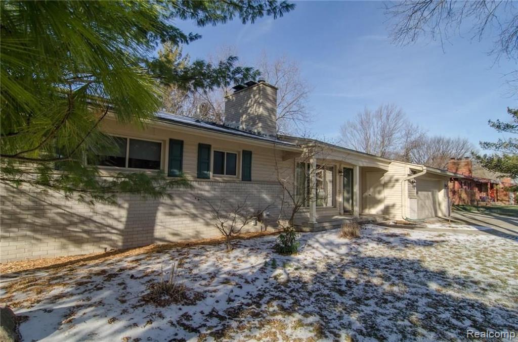 28383 Westerleigh Road Farmington Hills, MI 48334 - Photo 15 of 18