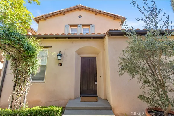$4,800 | 94 Chantilly, Irvine, CA 92620