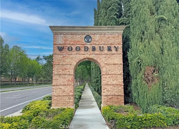 $4,800 | 94 Chantilly, Irvine, CA 92620