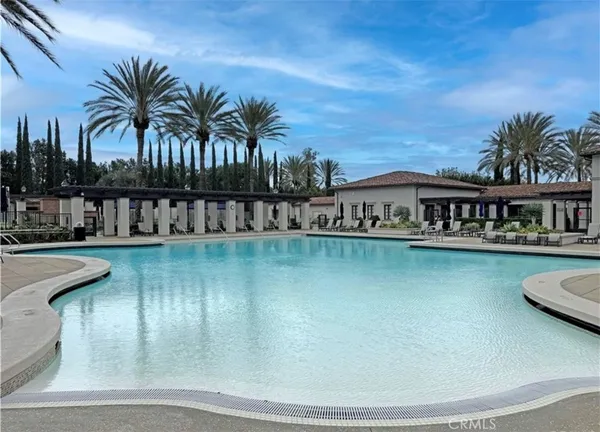 $4,800 | 94 Chantilly, Irvine, CA 92620