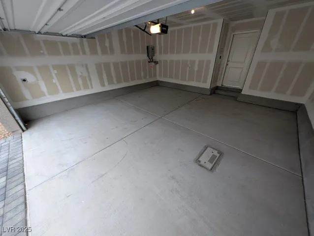 $1,750 | 4935 Olive Mesa Avenue, Las Vegas, NV 89139